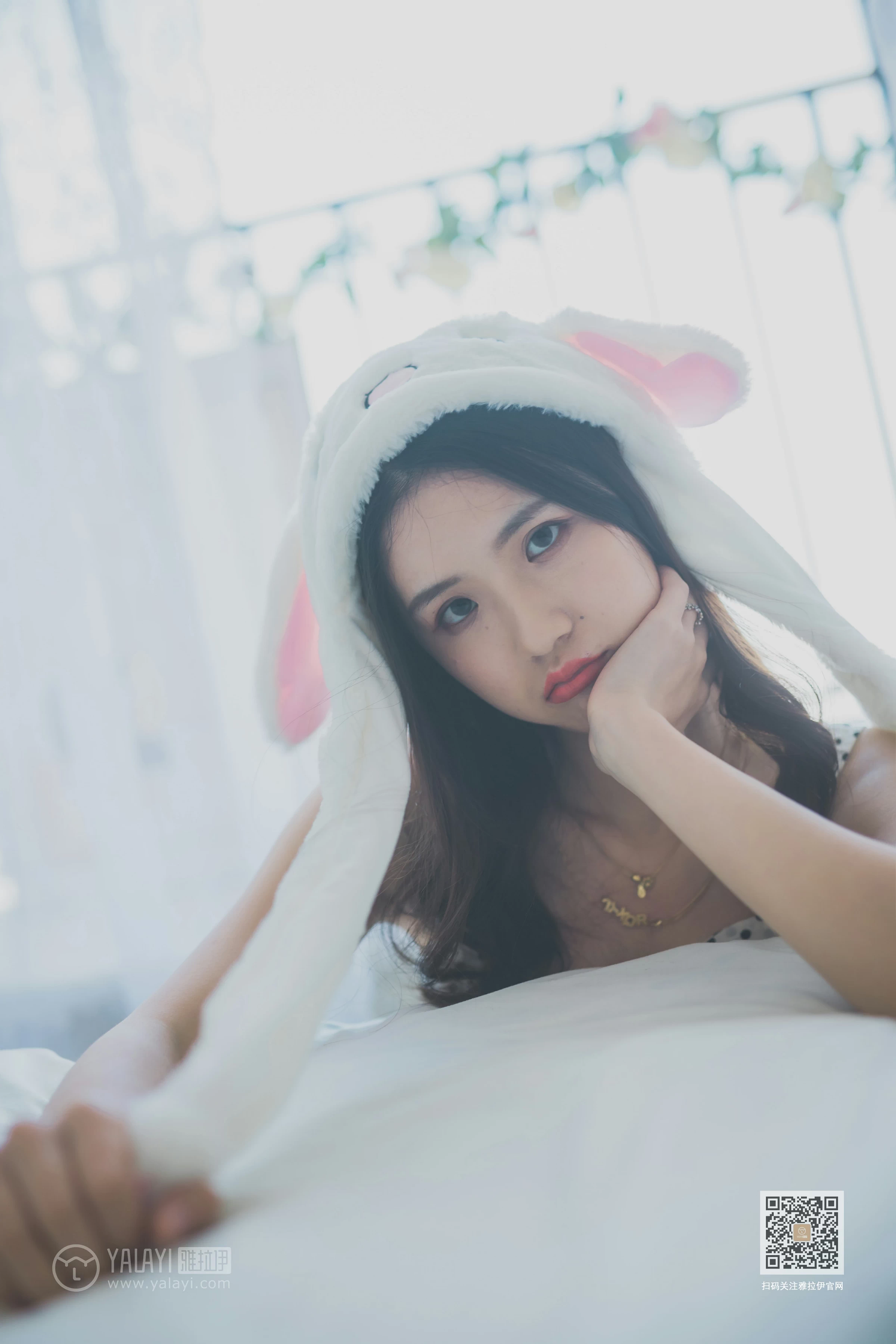 [YALAYI雅拉伊]NO.632 《淘气女友》 尹梦 白色小背心加斑点短裙清纯可爱私房写真集第13张