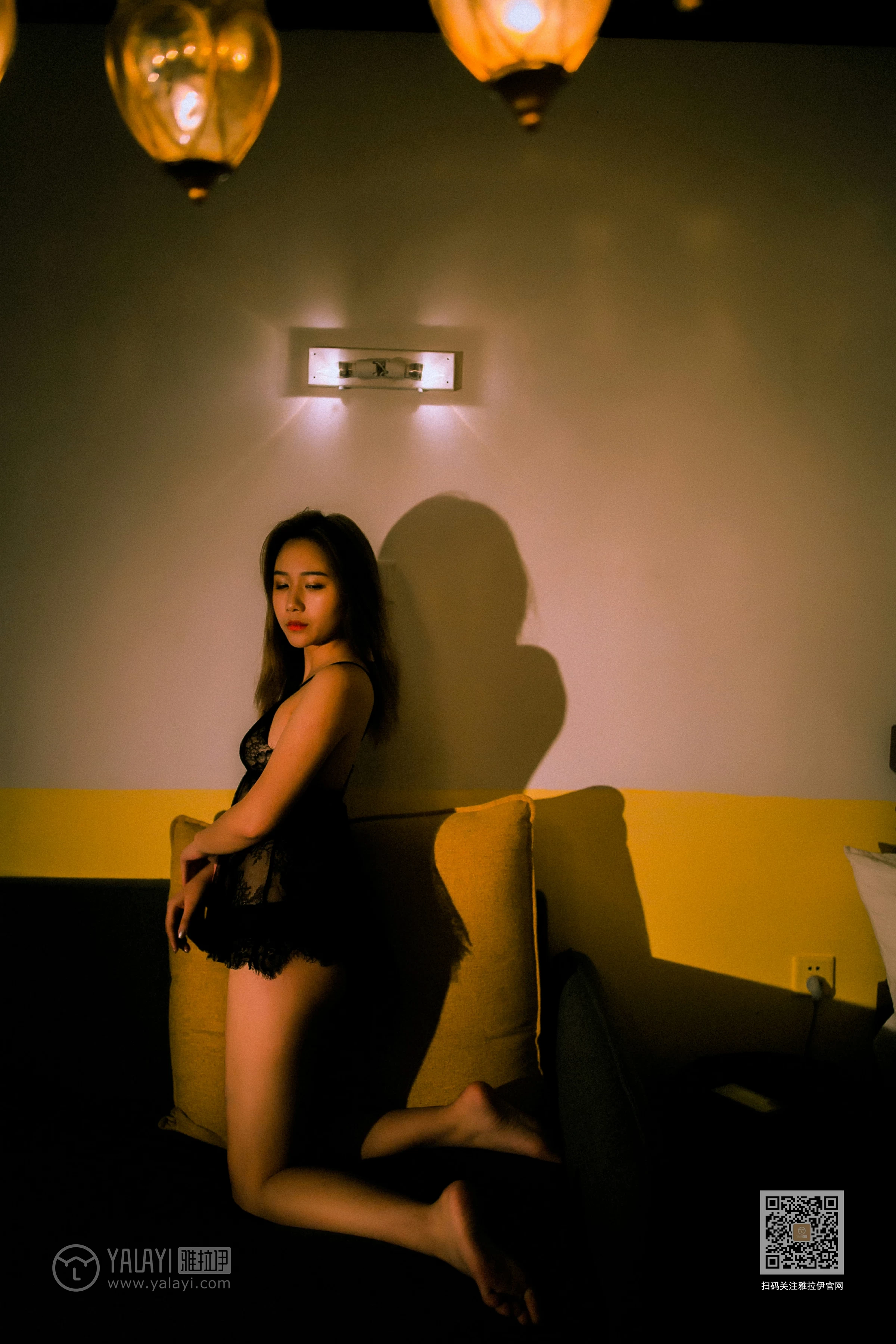 [YALAYI雅拉伊]NO.640 《夜未央》 岳璐璐 黑色透视蕾丝情趣内衣性感私房写真集第10张