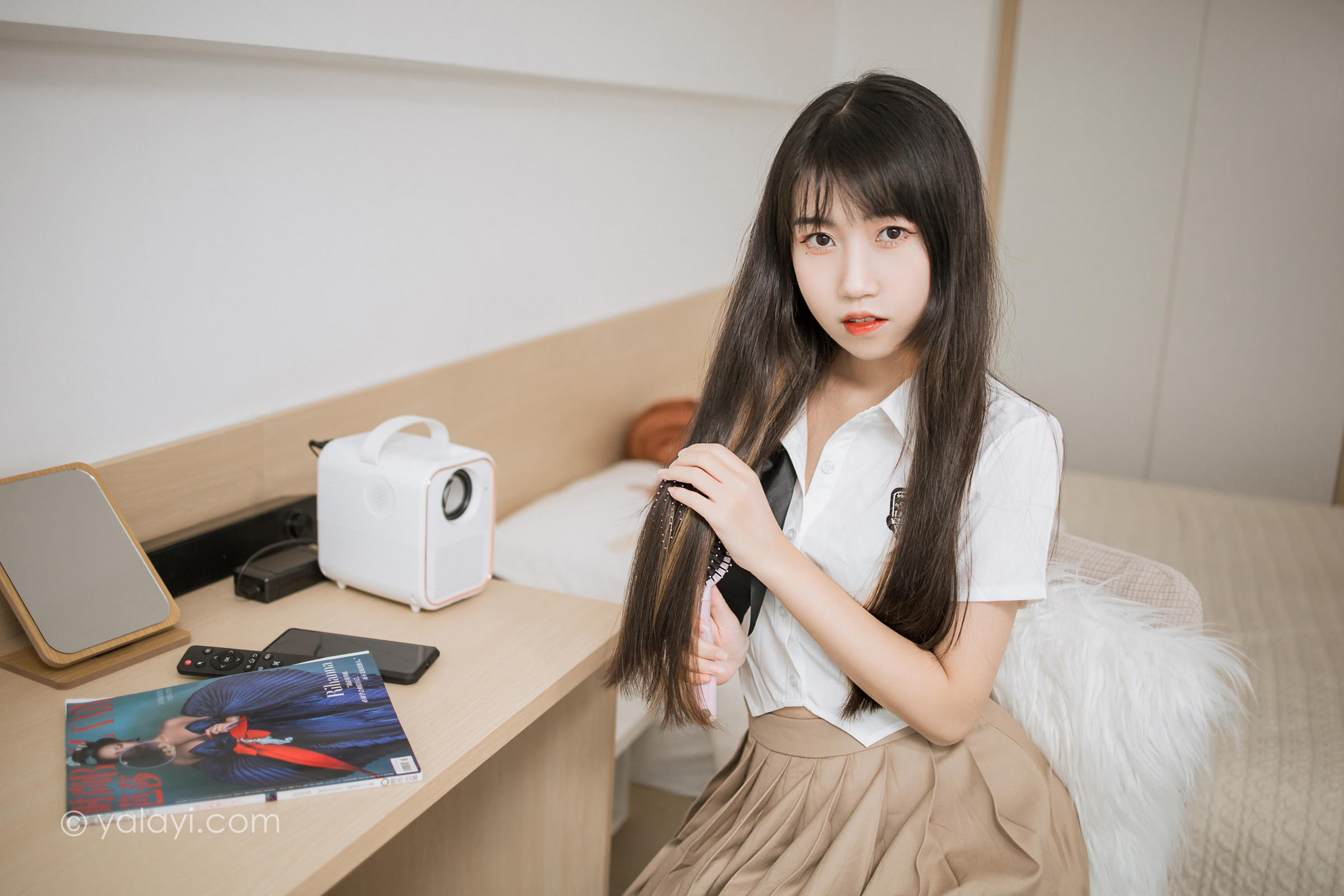 [YALAYI雅拉伊]2022.02.28 美丽多姿 弈思 日本高中女生制服性感私房写真集第6张