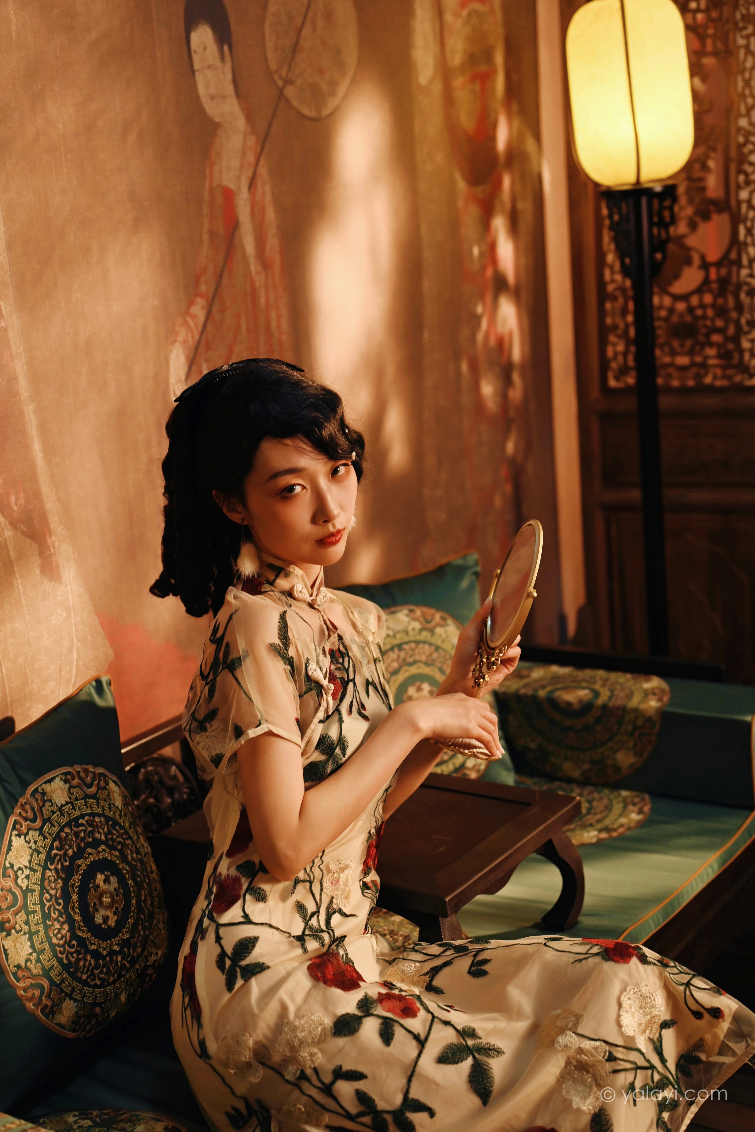 [YALAYI雅拉伊]2022.01.25 我在那里等你 佳佳 白色透视旗袍民国风写真集第9张