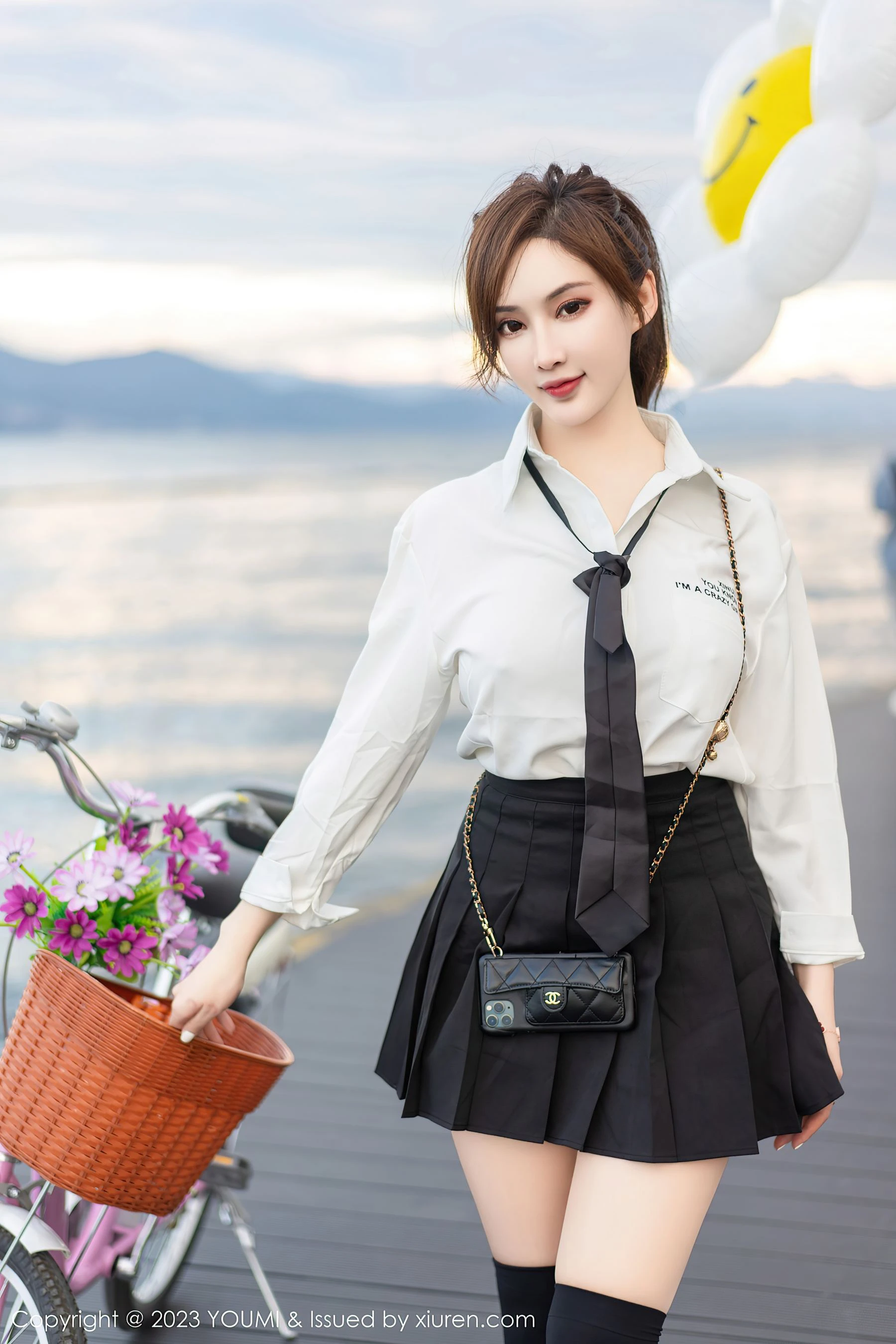 尤蜜荟 VOL.903 Carol周妍希 短裙美臀第31张