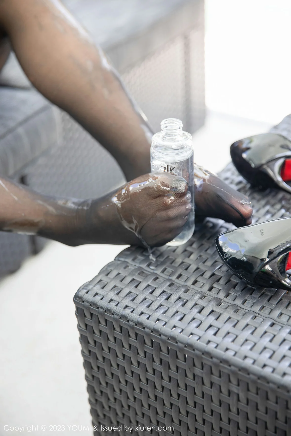  尤蜜荟 Vol.942 laura阿姣 轻透薄纱泰国旅拍 [96P]第21张