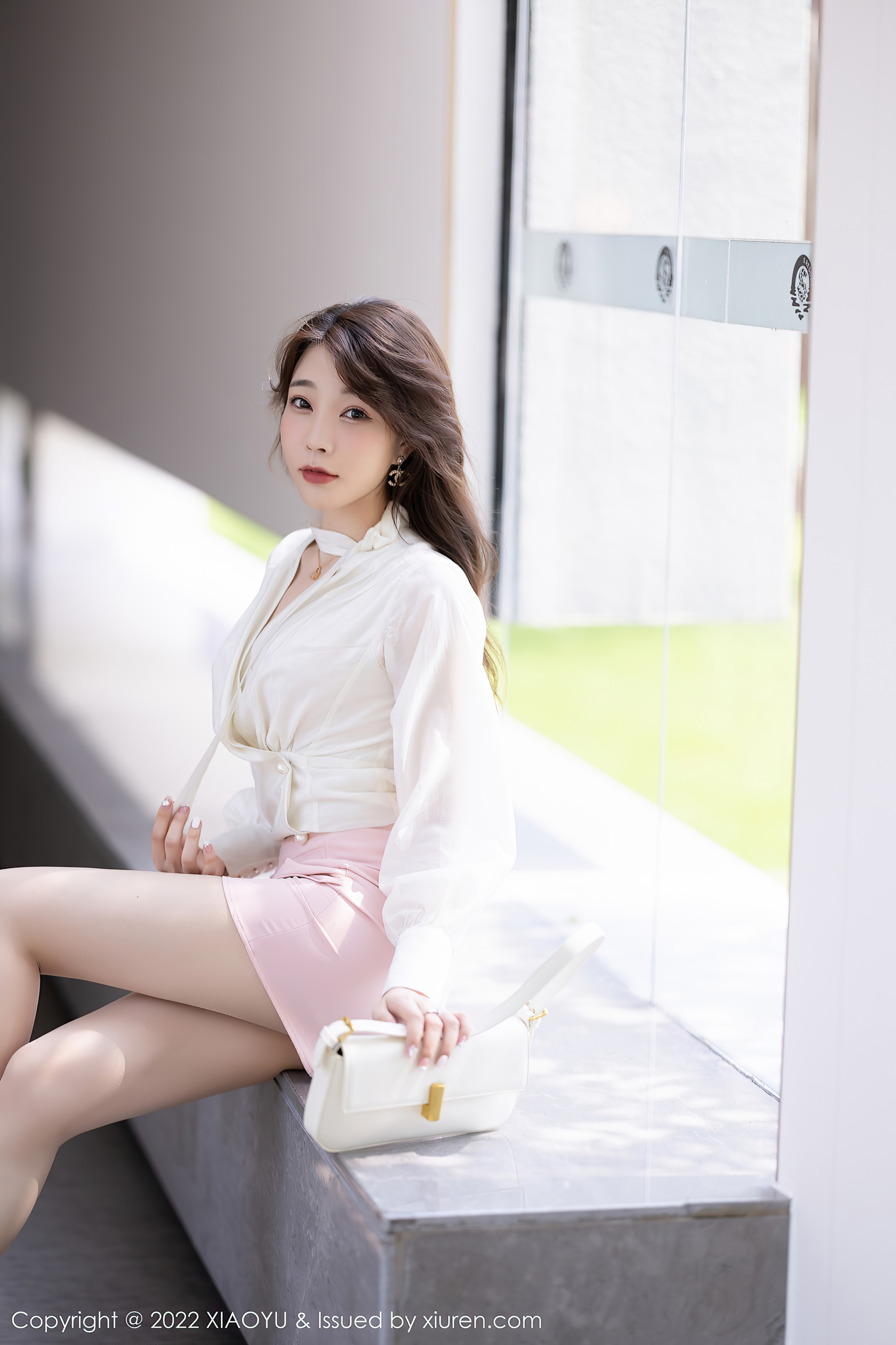 [XIAOYU语画界] VOL.876 徐莉芝Booty 美腿短裙第1张