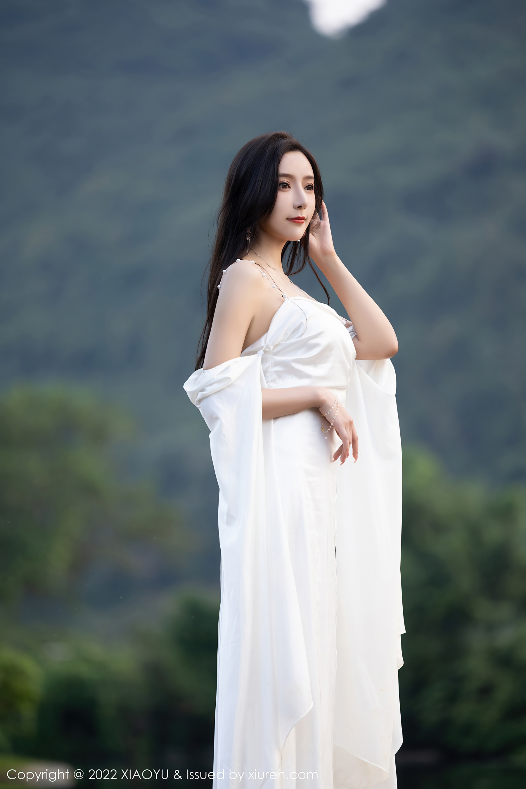 [XIAOYU语画界] VOL.884 王馨瑶yanni 杭州旅拍第1张