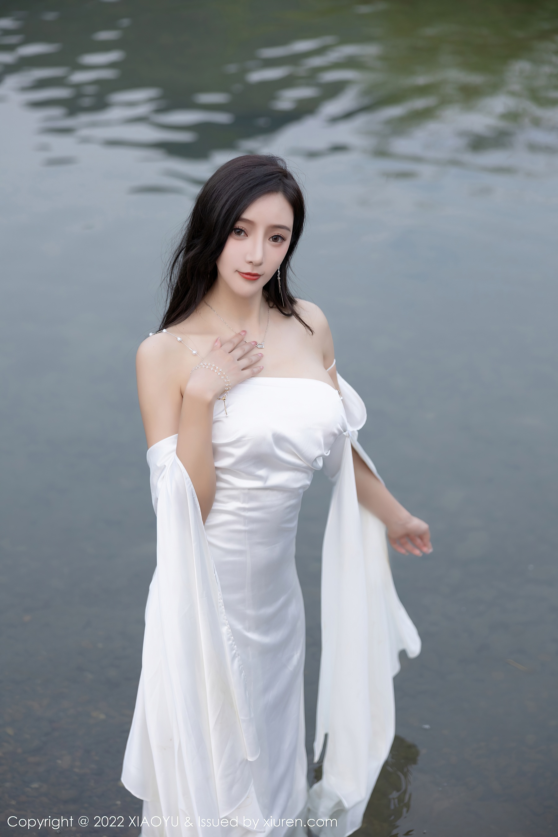 [XIAOYU语画界] VOL.884 王馨瑶yanni 杭州旅拍第2张