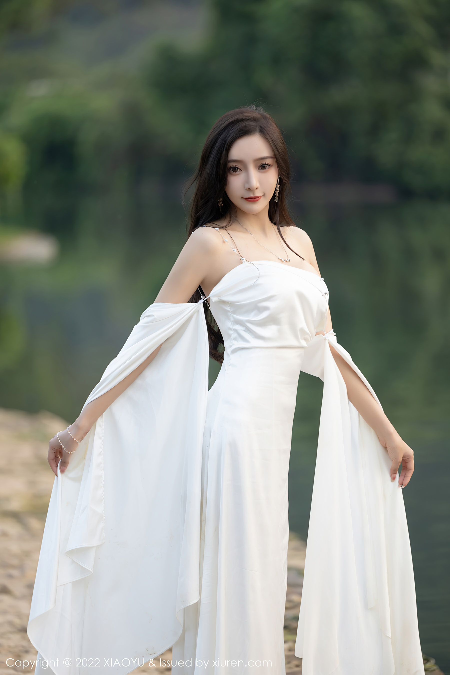 [XIAOYU语画界] VOL.884 王馨瑶yanni 杭州旅拍第3张