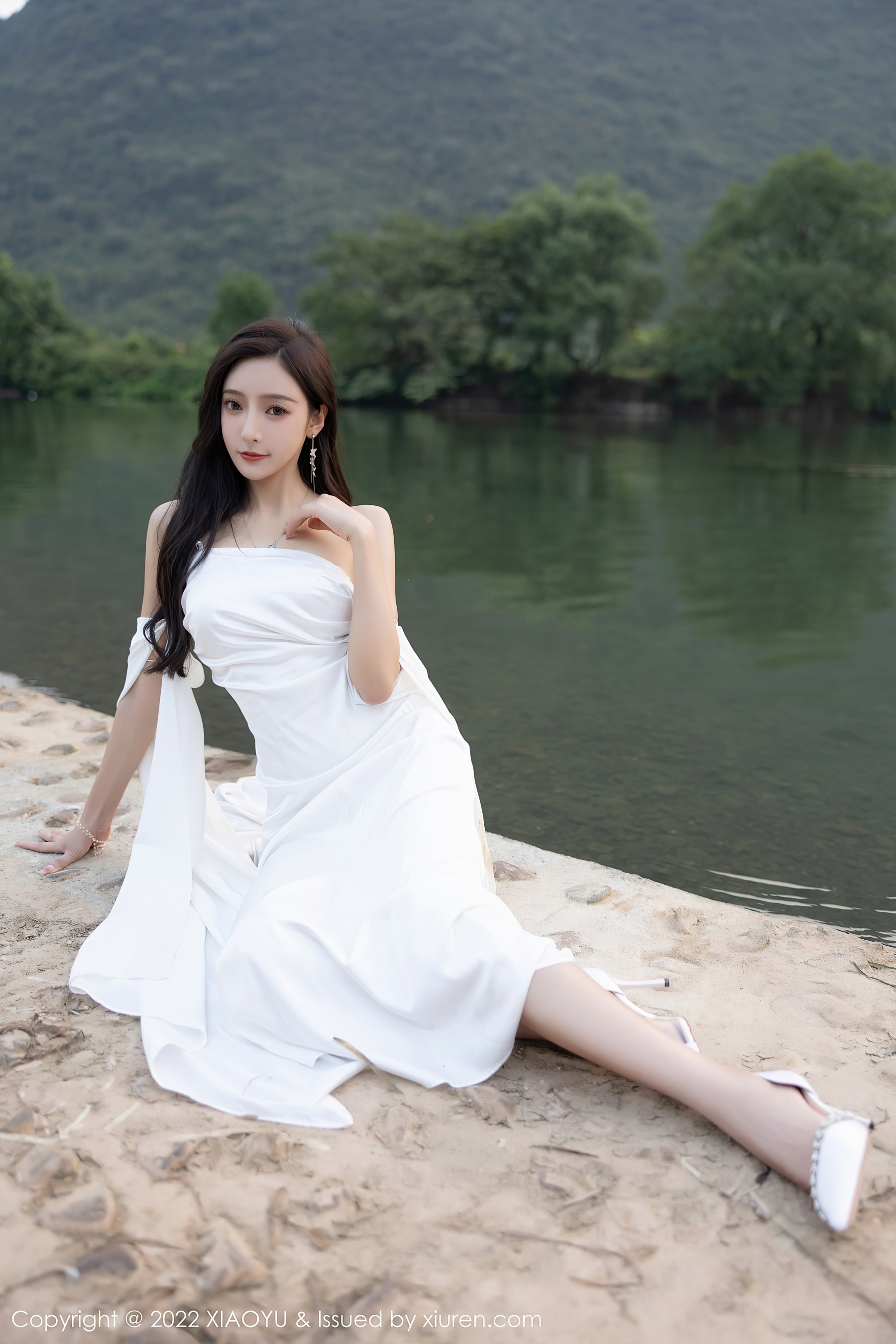 [XIAOYU语画界] VOL.884 王馨瑶yanni 杭州旅拍第4张