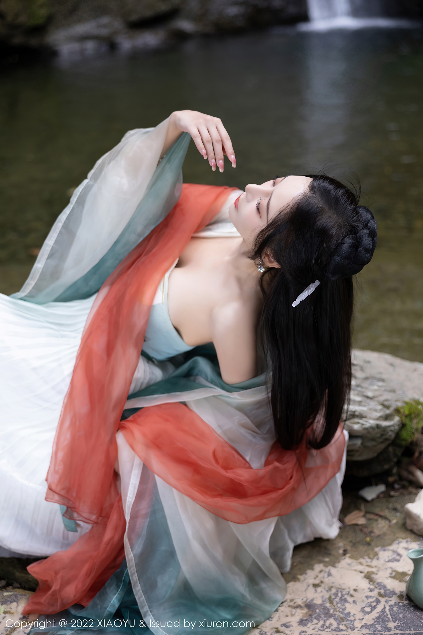 [XIAOYU语画界] VOL.889 王馨瑶yanni 杭州旅拍第2张