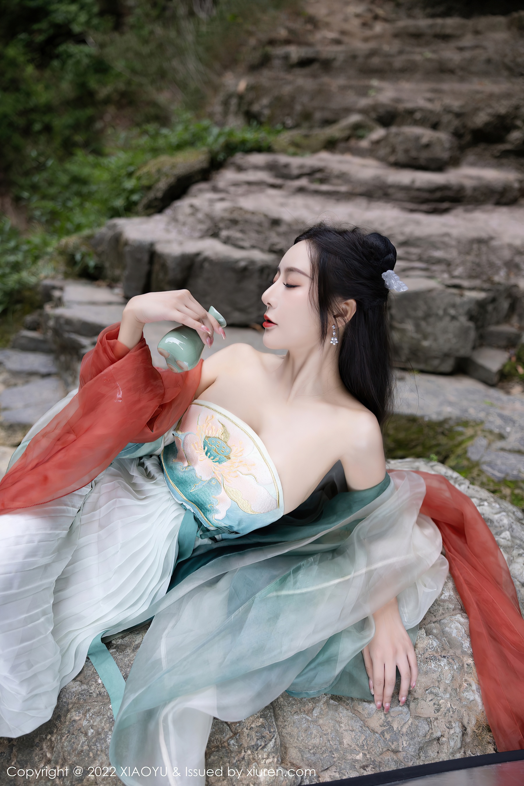 [XIAOYU语画界] VOL.889 王馨瑶yanni 杭州旅拍第3张