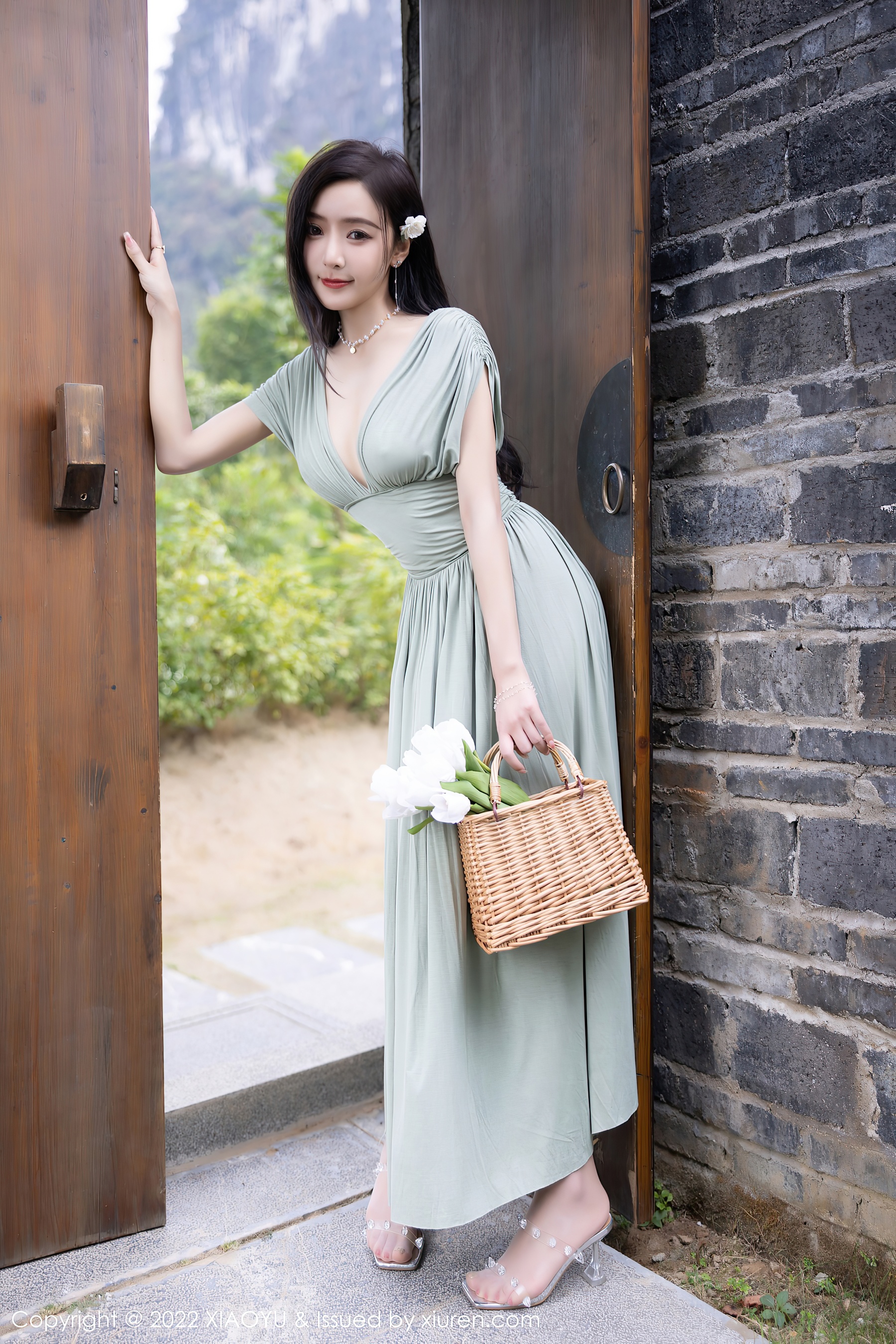 [XIAOYU语画界] VOL.896 王馨瑶yanni 杭州旅拍第3张