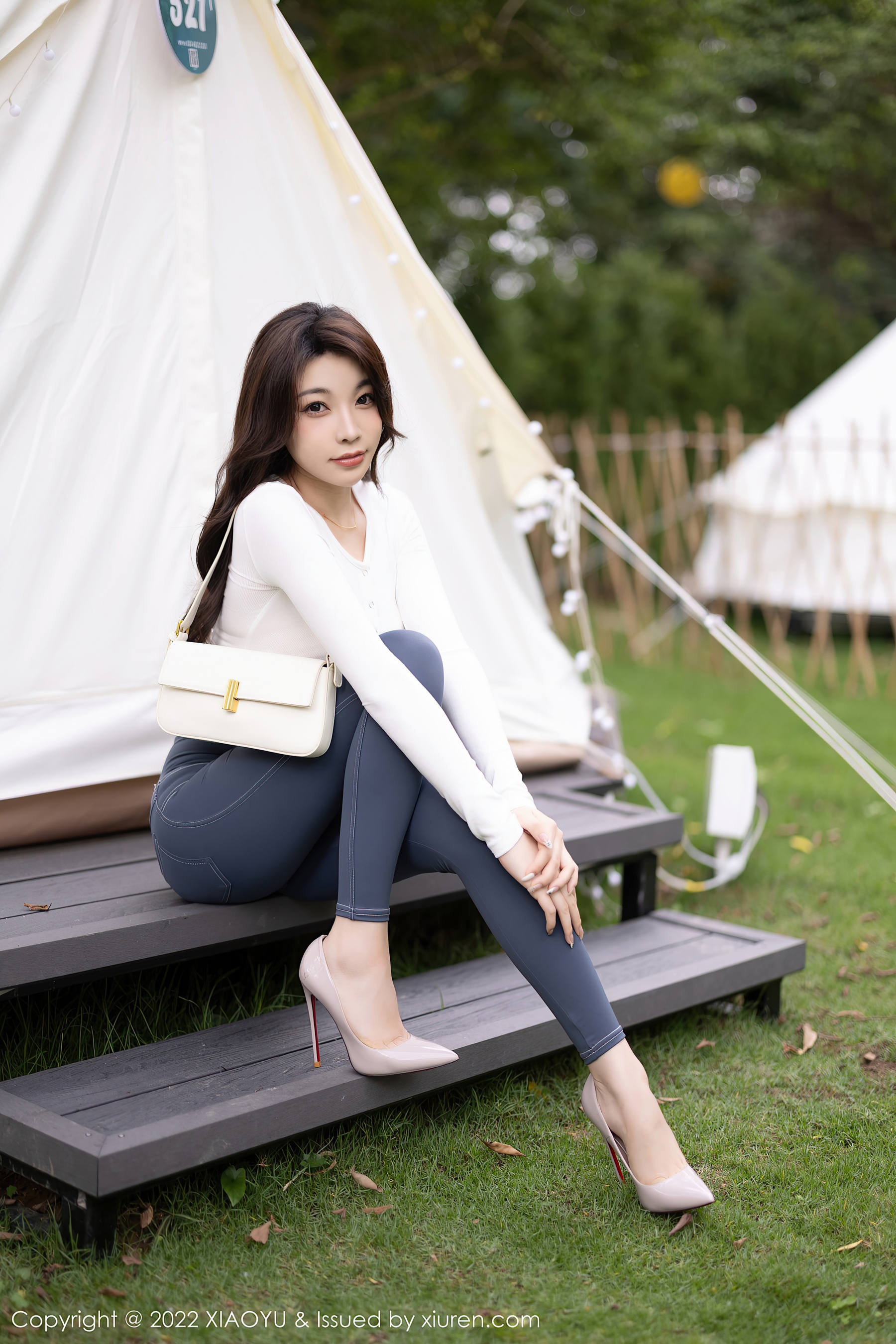 [XIAOYU语画界] VOL.911 徐莉芝Booty 牛仔裤美腿第3张