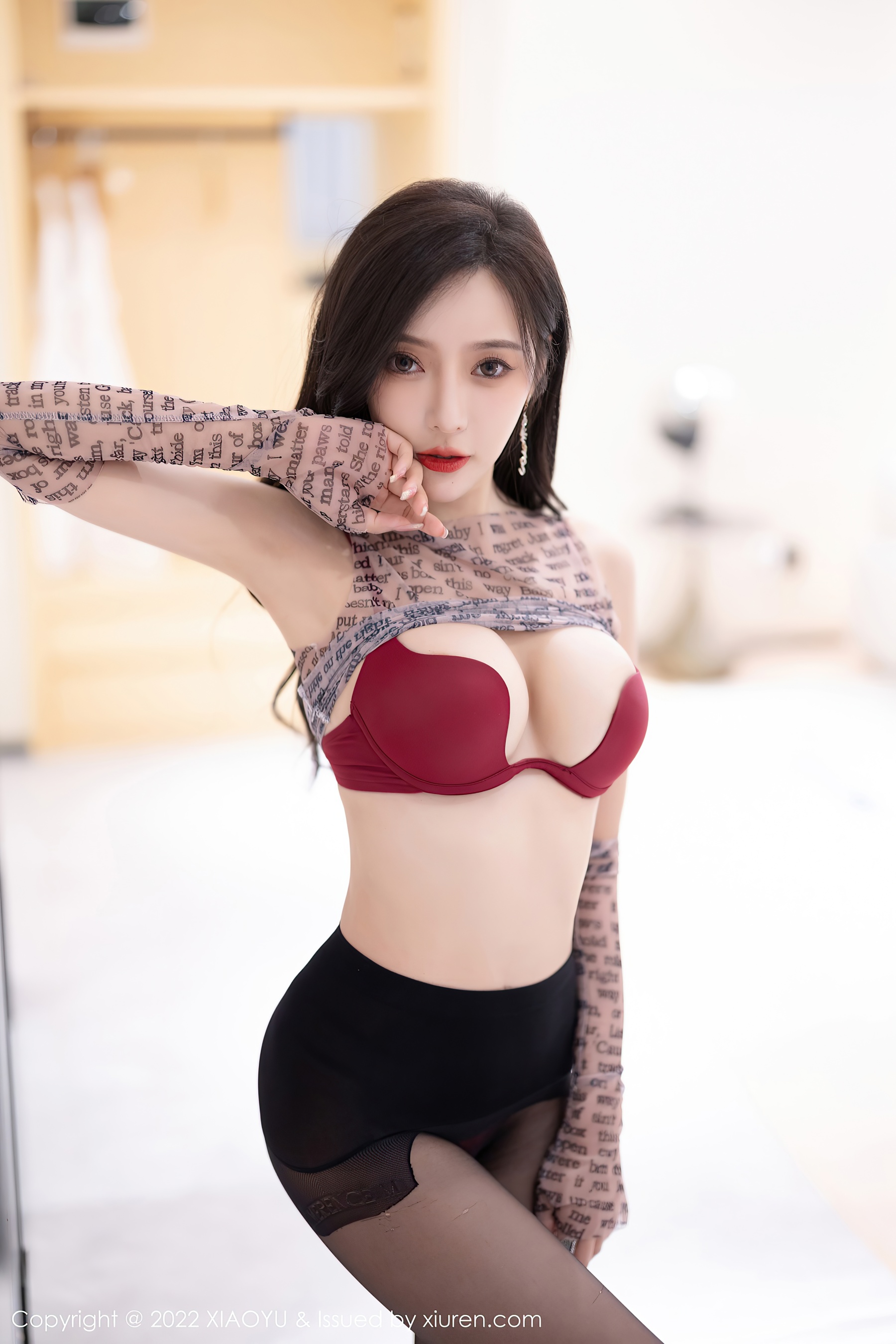 [XIAOYU语画界] VOL.916 王馨瑶yanni 黑丝美腿第11张