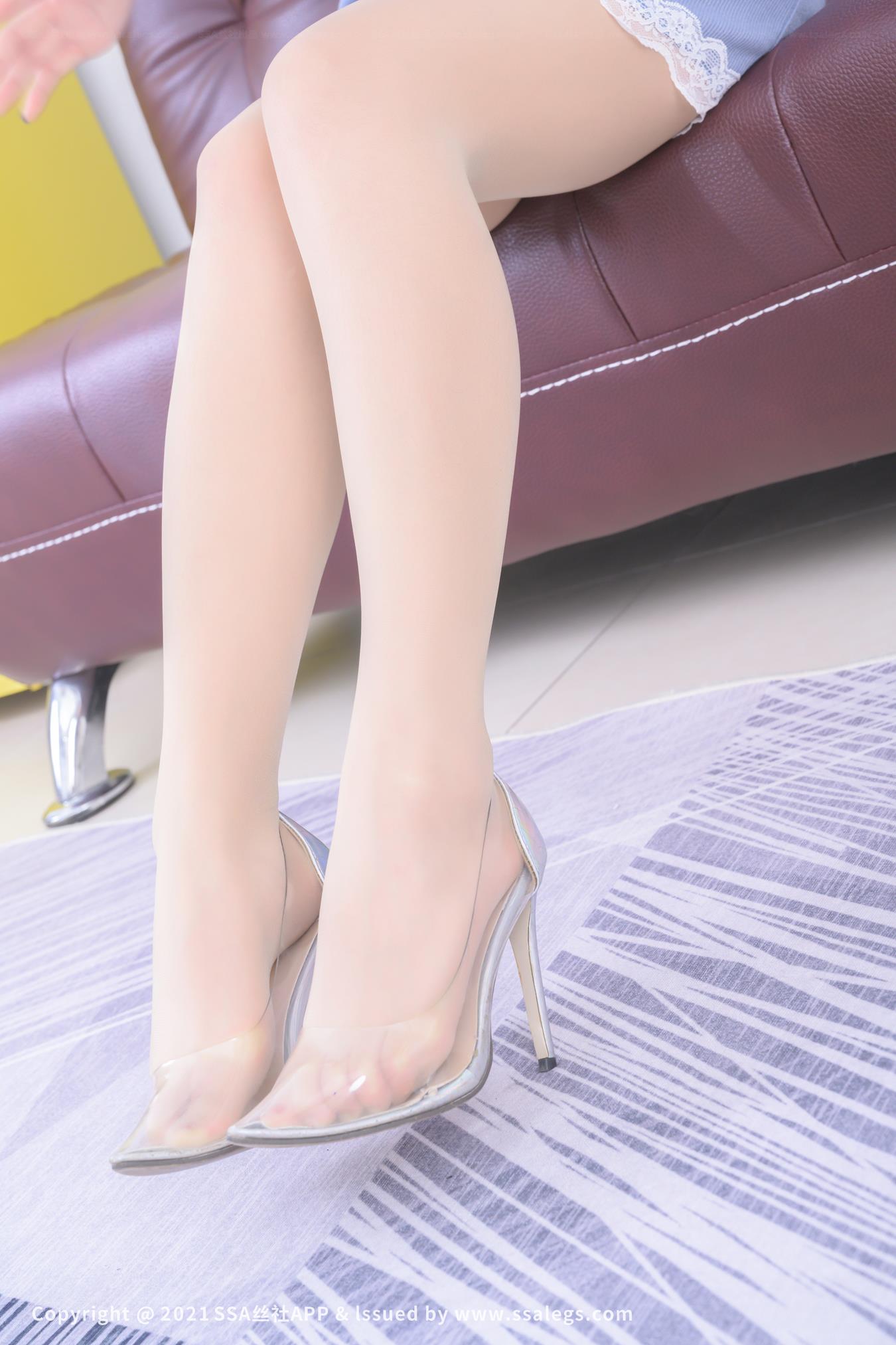 [SSA丝社]超清写真 NO.752 模特素人的肉色丝袜（上）第4张