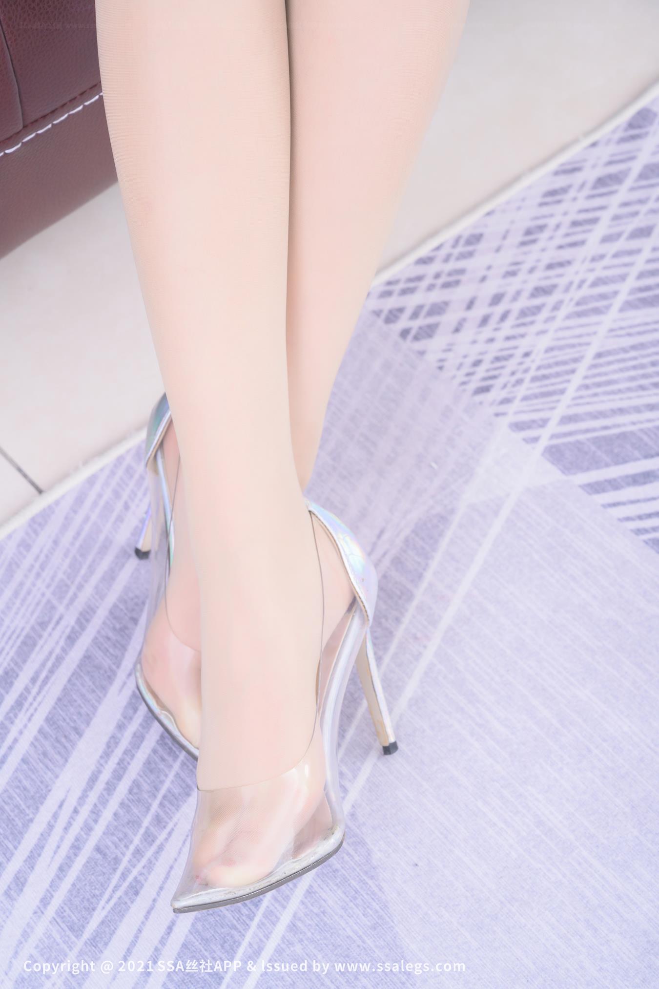 [SSA丝社]超清写真 NO.752 模特素人的肉色丝袜（上）第8张