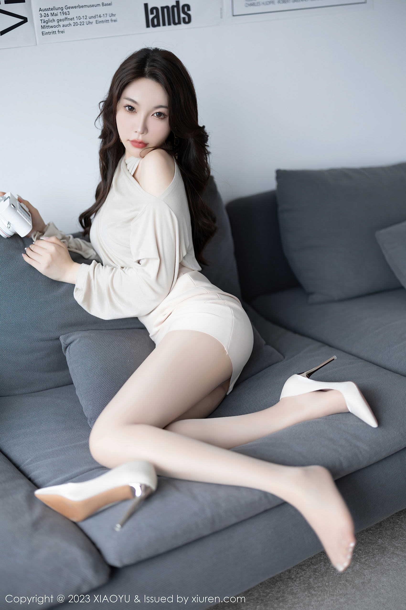 [XIAOYU语画界] VOL.969 徐莉芝Booty 短裙美腿第4张
