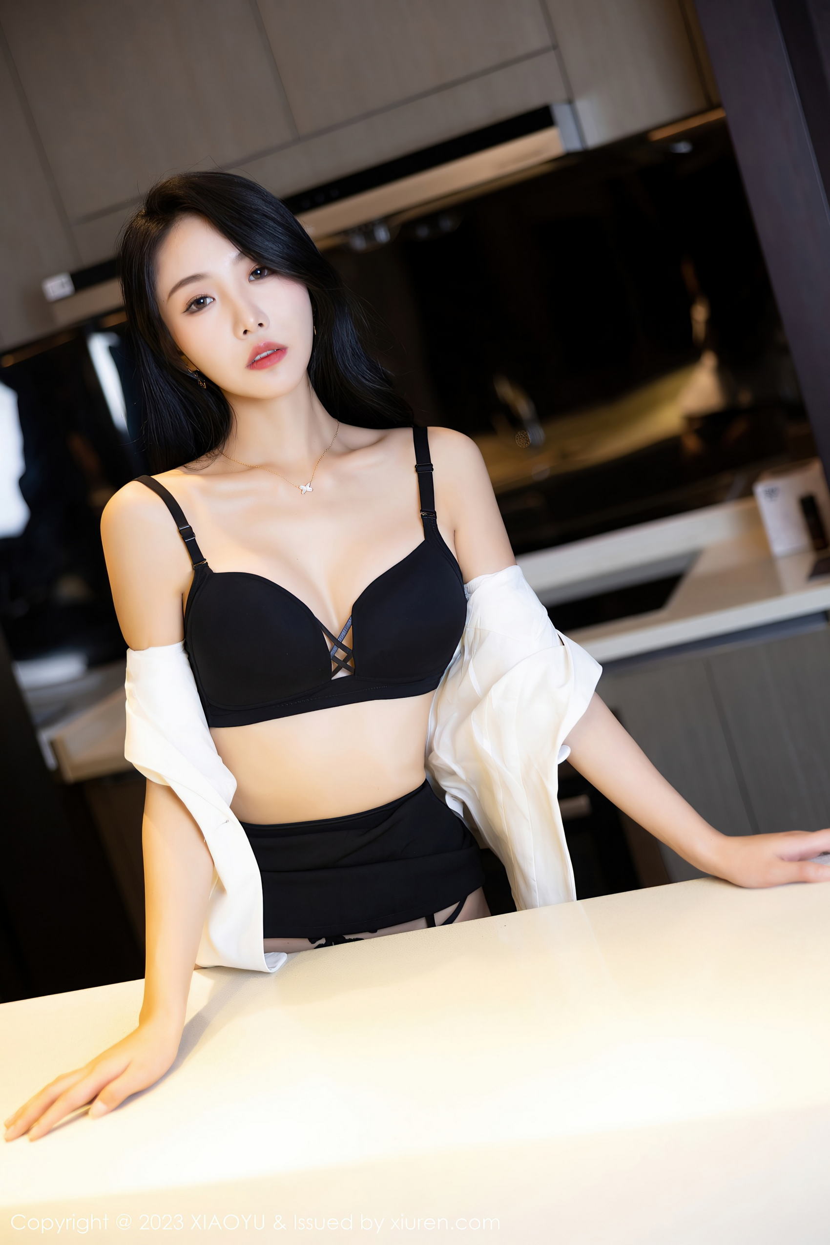 [XIAOYU语画界] VOL.971 苏苏阿 黑丝短裙第6张